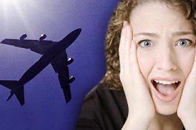 Nguyên nhân và giải pháp phòng tránh nếu bị ù tai khi đi máy bay