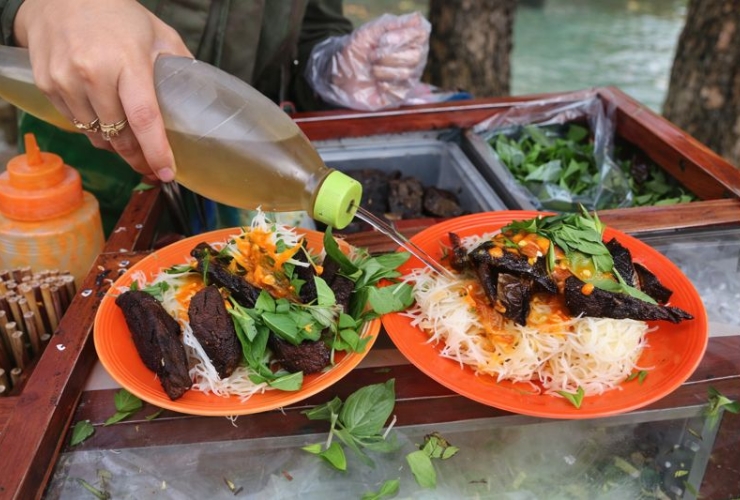 Xắp xắp Đà Lạt, món gỏi đường phố với hương vị đối lập