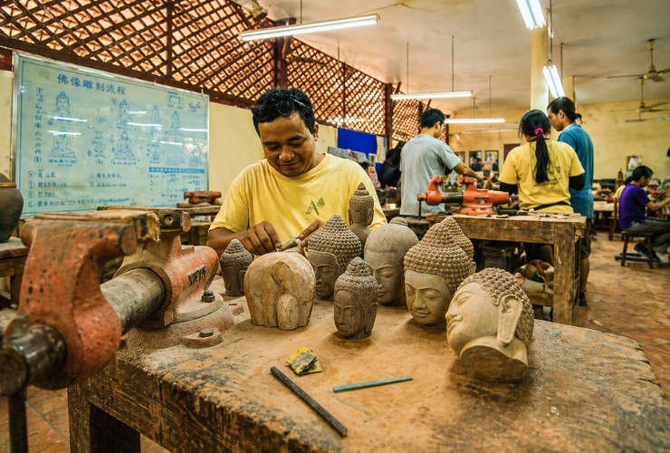 Trải nghiệm xưởng thủ công truyền thống tại Artisans Angkor