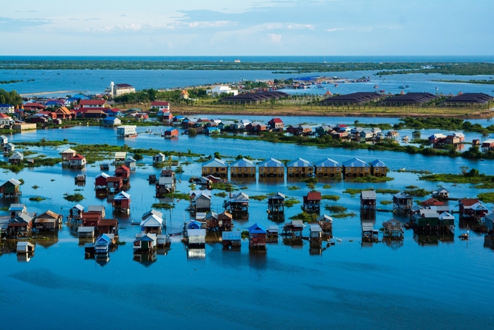 Những ngôi làng nổi trên sông Tonle Sap