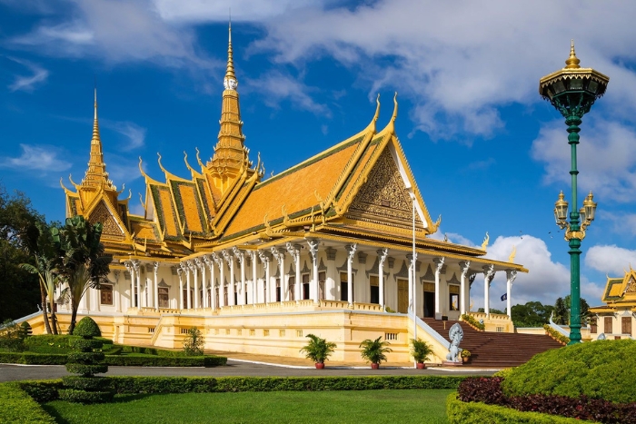Hoàng cung Campuchia, một trong những điểm tham quan Phnom Penh không thể bỏ lỡ