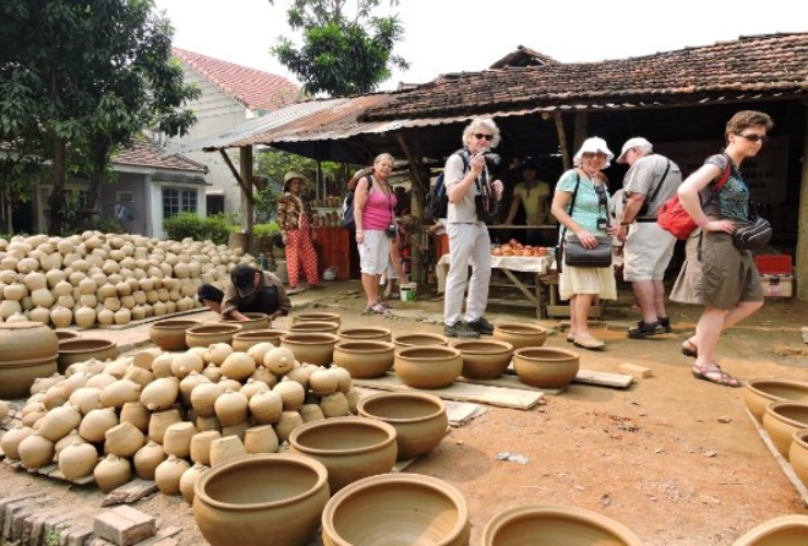 Trải nghiệm làm gốm truyền thống tại làng gốm Thanh Hà