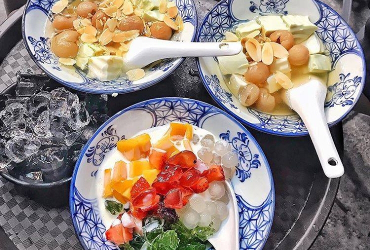 Nếu bạn là một tín đồ chè, đừng quên check-in tiệm Chè Nhà Suvy nổi tiếng