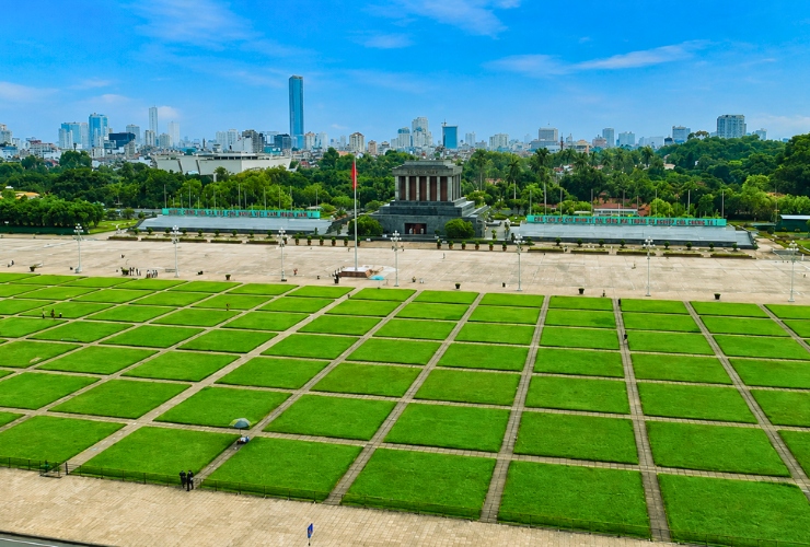 Khám phá Quảng trường Ba Đình khi du lịch Hà Nội