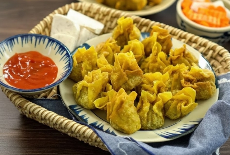 Hoành thánh chiên – Những miếng vàng giòn nhỏ bé nhưng gây thương nhớ