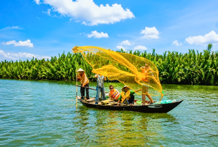 Rừng dừa Bảy Mẫu có gì chơi ? Khám phá nghề đánh bắt truyền thống của người dân Cẩm Thanh
