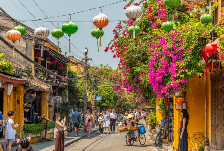 Dạo bước trong những con phố cổ kính – Hội An nên đi đâu để khám phá nét văn hóa Việt Nam đặc sắc