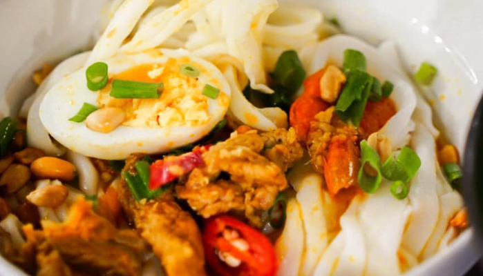 mi-quang-dac-san-mien-trung