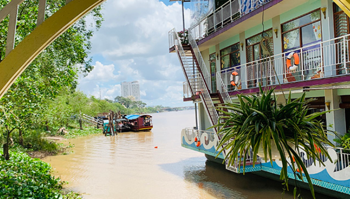 nha-hang-noi