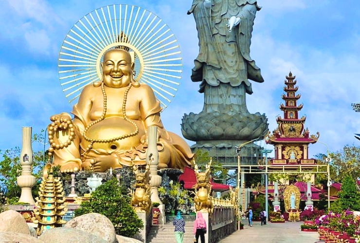 Chùa Vạn Phước - Tĩnh lặng giữa những hàng dừa