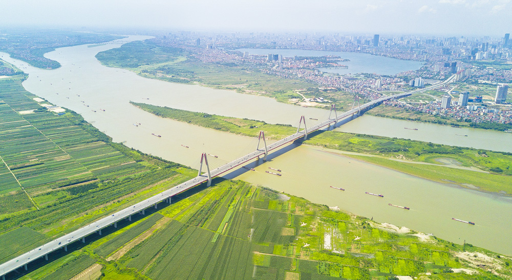 Phương tiện giao lưu giữa hai bờ sông Hồng ở Hà Nội
