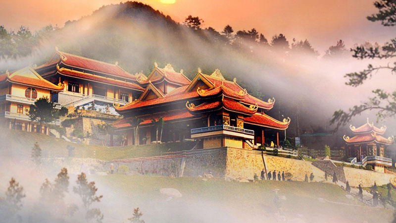 Thiền viện Trúc Lâm Tây Thiên - Cảnh tiên nơi cửa Phật