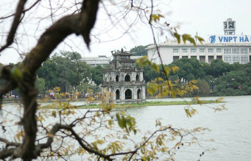 Hồ Hoàn Kiếm - Biểu tượng của thủ đô Hà Nội