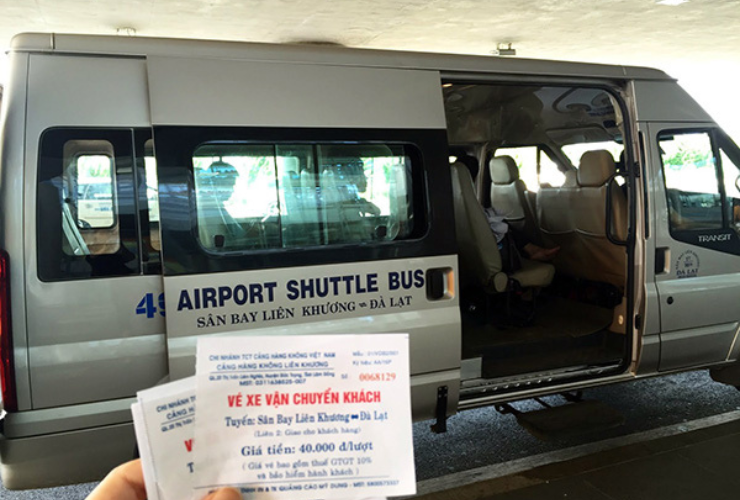 Xe buýt là phương tiện với chi phí tối ưu nhất để di chuyển từ sân bay Liên Khương về Đà Lạt