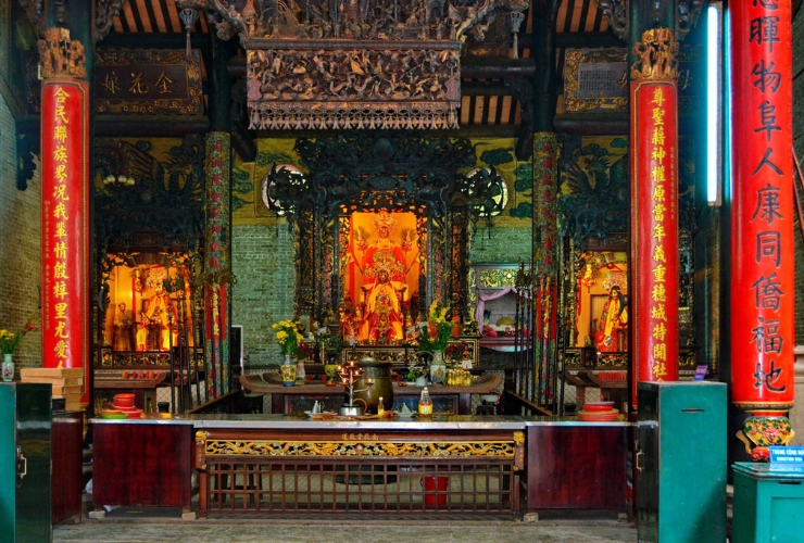 Khu chính điện của chùa thờ Thiên hậu Thánh Mẫu