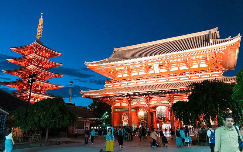 Vẻ đẹp lộng lẫy của chùa Asakusa - Ngôi chùa cổ nhất Tokyo