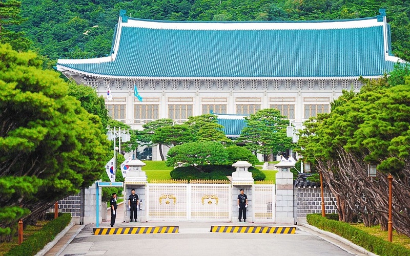 Tham quan, chụp hình tại Nhà Xanh - Phủ Tổng Thống Hàn Quốc