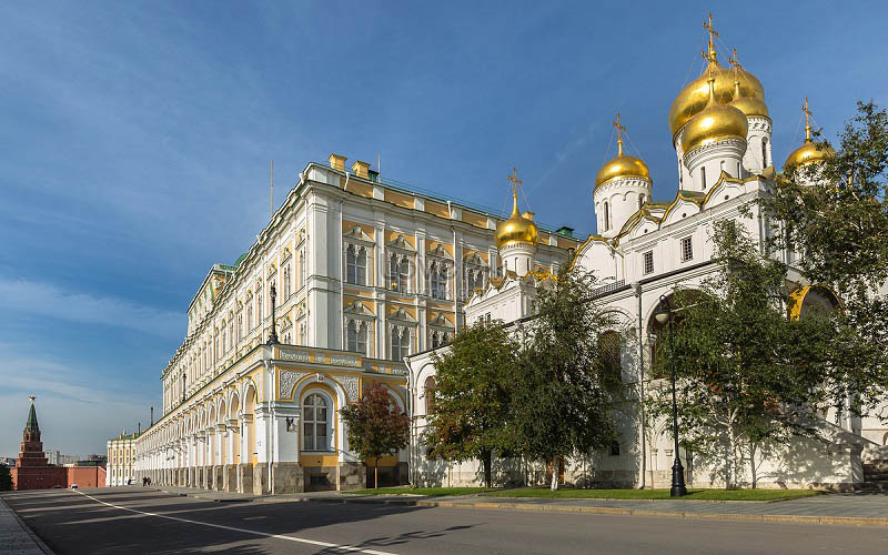 Điện Kremlin - Một trong những điểm tham quan không thể bỏ lỡ khi đi du lịch Nga