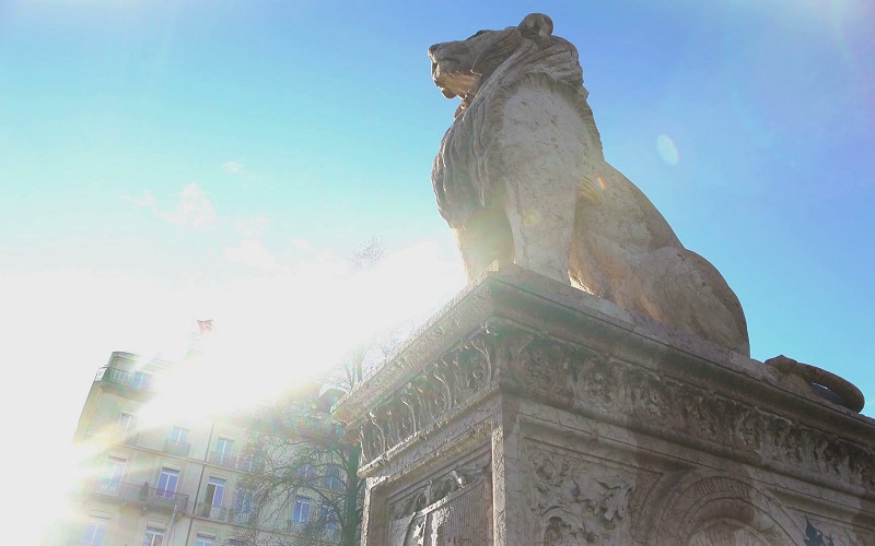 Lion Monument - Tượng đài sư tử nổi tiếng ở Thụy Sĩ