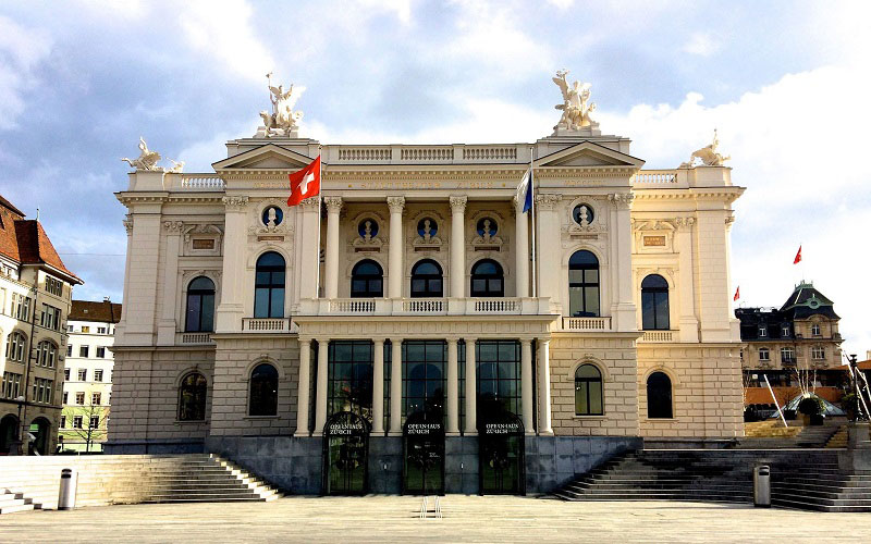 Nhà hát Opera Zurich - Một công trình kiến trúc tuyệt đẹp làm say lòng biết bao du khách