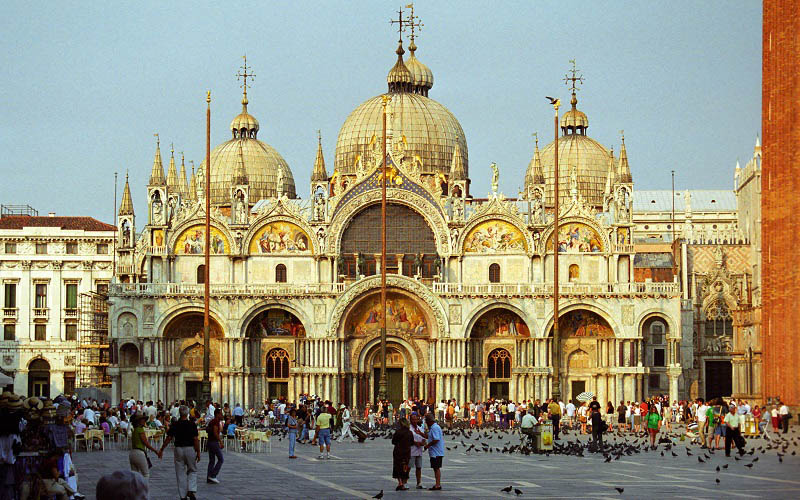 Nhà thờ thánh San Marco - Một công trình kiến trúc vô cùng độc đáo