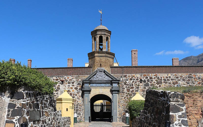 Lâu đài Hảo Vọng - Công trình kiến trúc cổ xưa nhất ở Nam Phi