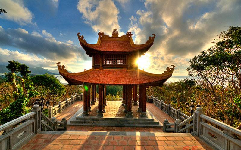 Du khách sẽ viếng thăm chùa Núi Một tuyệt đẹp ở Côn Đảo