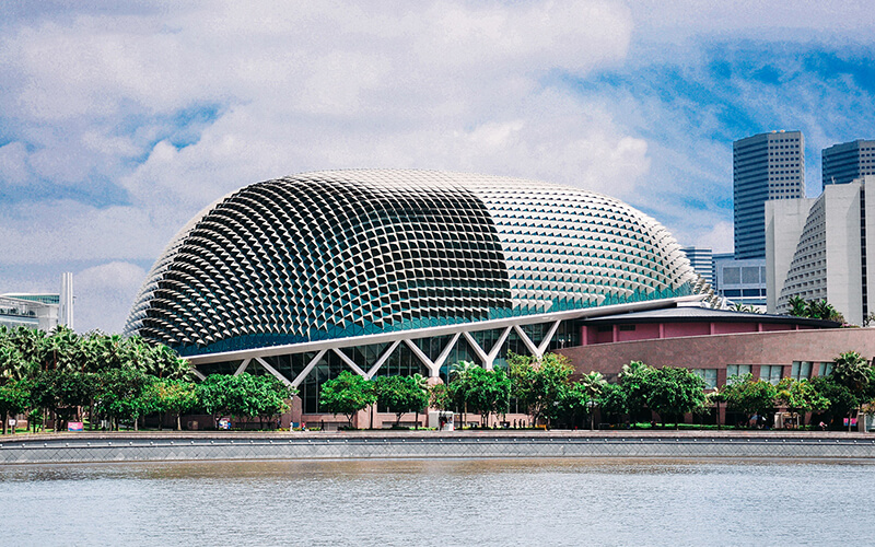 Nhà hát Esplanade có thiết kế hình quả sầu riêng độc đáo
