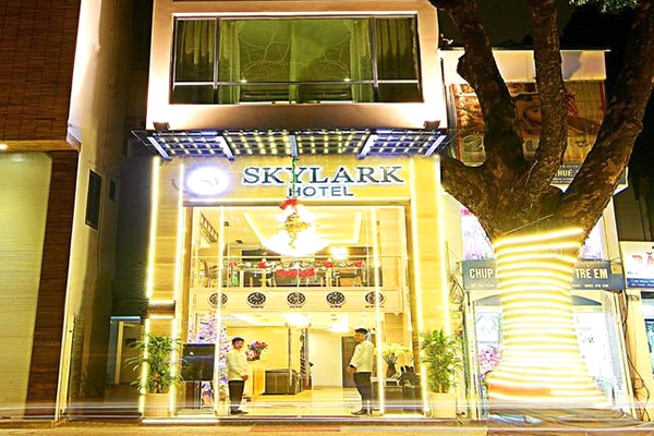 Khách sạn Skylark Hà Nội