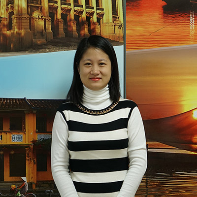 Mrs Lê Thị Vân