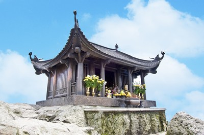  Tour du Lịch chùa Yên Tử - Chùa Ba Vàng Quảng Ninh | 1 ngày