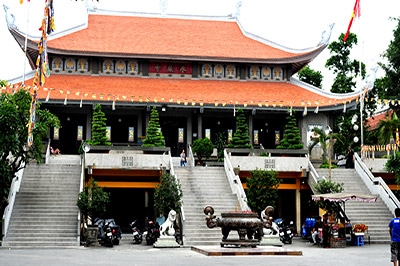 Tour du lịch Hà Nội - Tây Yên Tử - Chùa Vĩnh Nghiêm -  Thiền Viện Trúc Lâm Phượng Hoàng | 1 ngày 