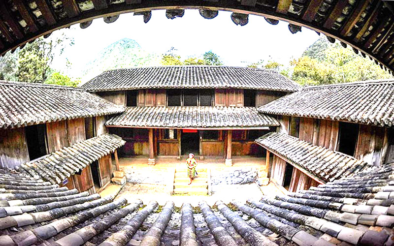 Dinh thự nhà họ Vương - Ngôi nhà quyền lực tại Hà Giang